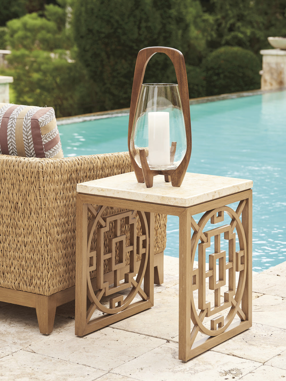 American Home Furniture | Tommy Bahama Outdoor  - Valley View Square End Table 1
