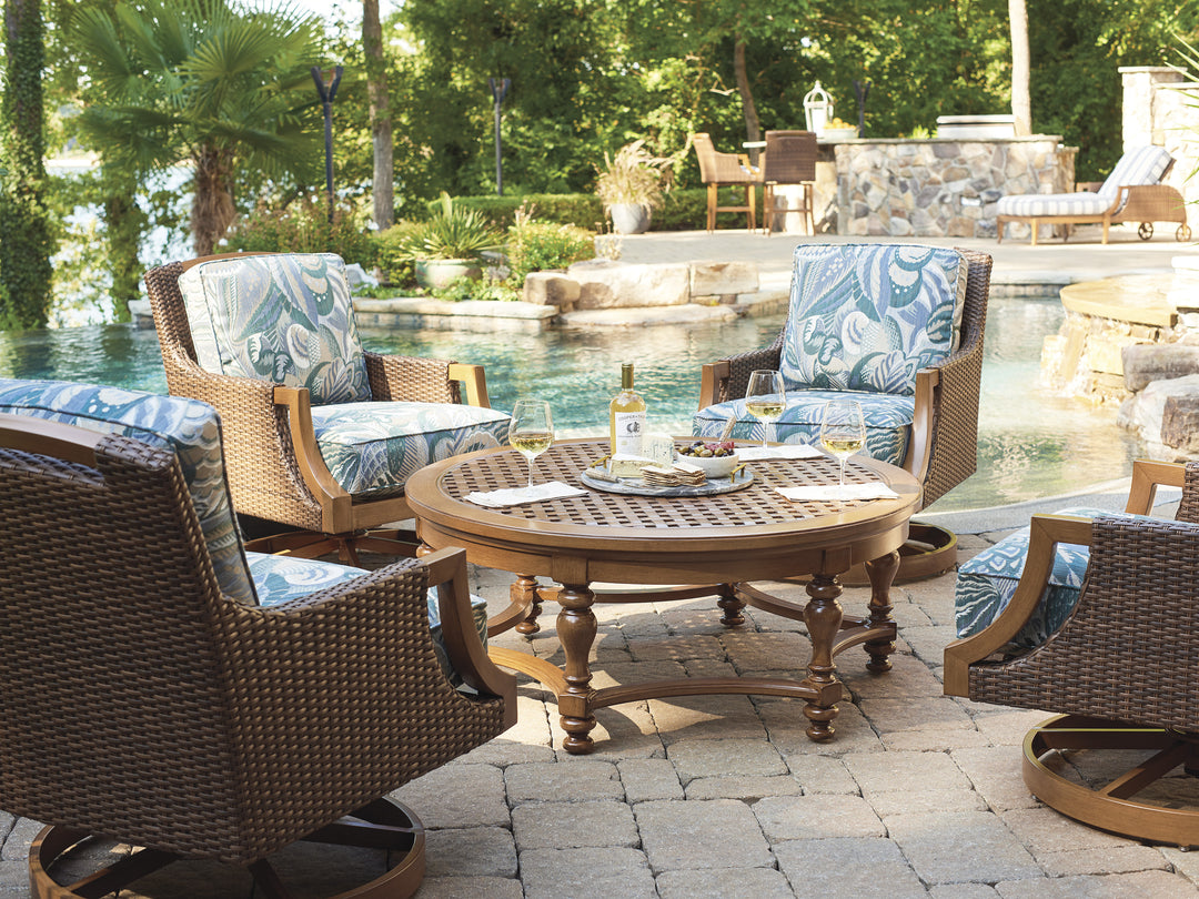 American Home Furniture | Tommy Bahama Outdoor  - Harbor Isle Round Cocktail Table