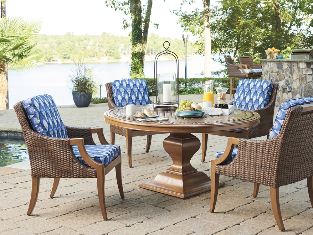 American Home Furniture | Tommy Bahama Outdoor  - Harbor Isle Round Dining Table