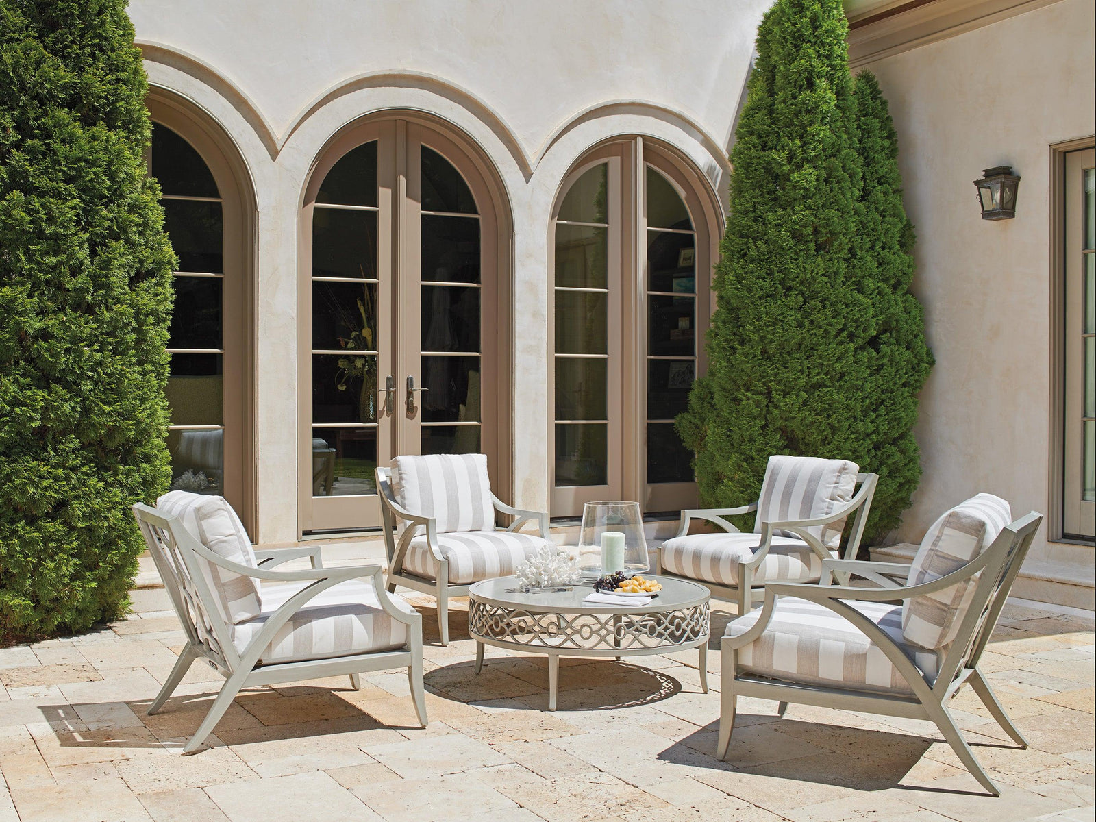 Tommy Bahama Outdoor Silver Sands Round Cocktail Table OUTDOOR COFFEE TABLES