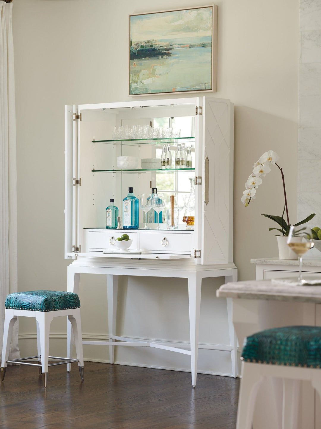 Avondale Elmhurst Bar - AmericanHomeFurniture