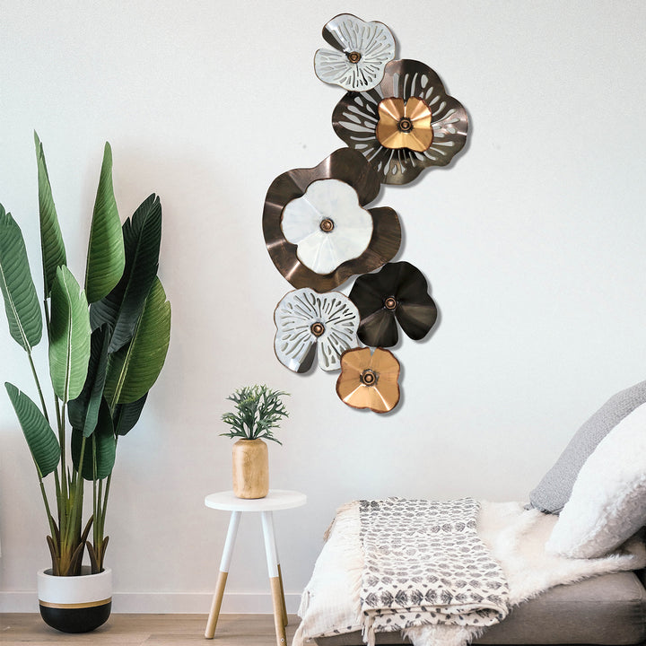 Metal, 33" Flowers Wall Deco, Black/gold