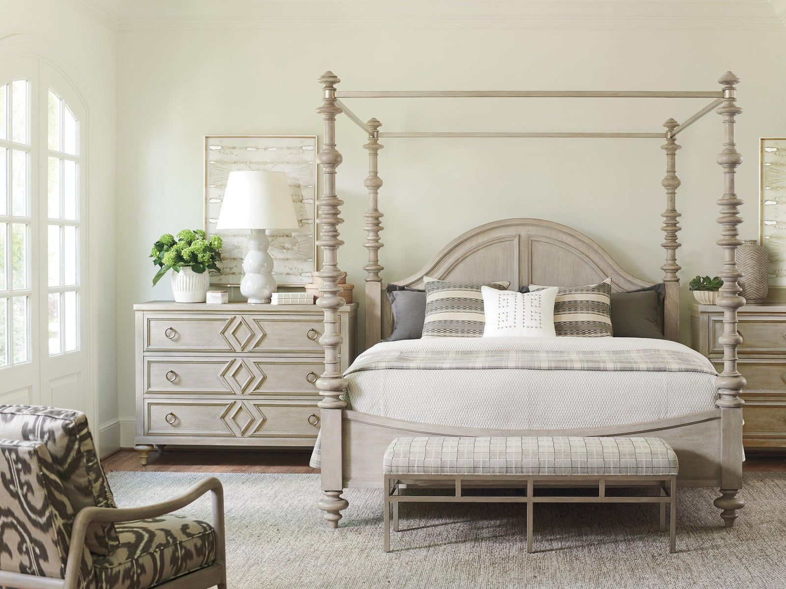 Barclay Butera Malibu Heathercliff Poster Bed BEDS