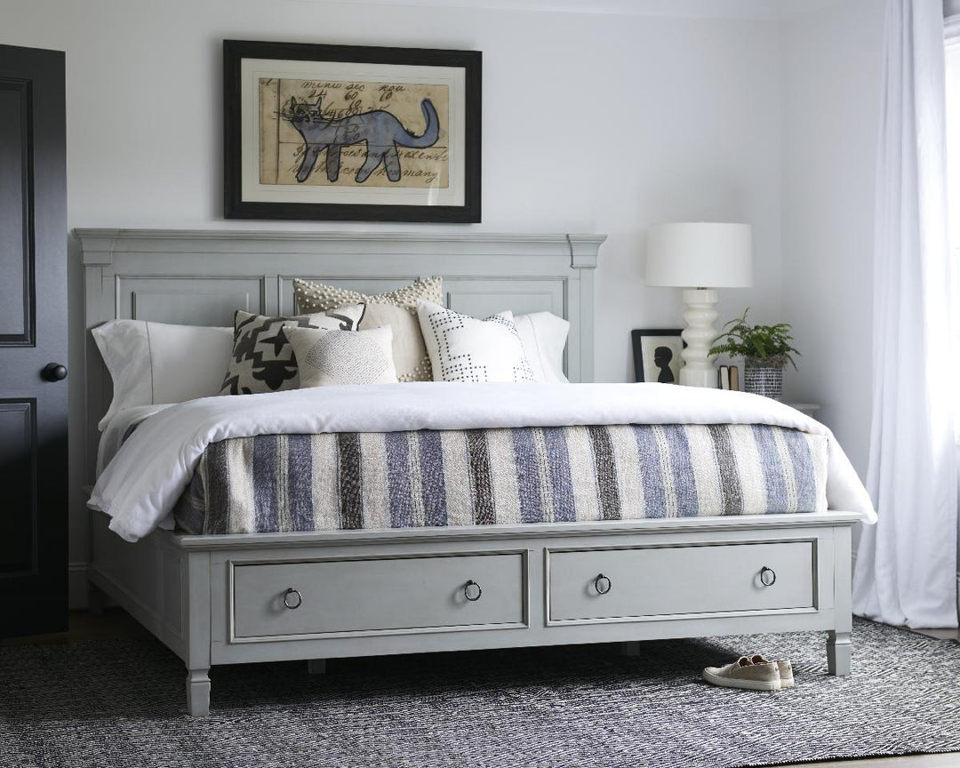 Summer Hill Storage Bed - AmericanHomeFurniture