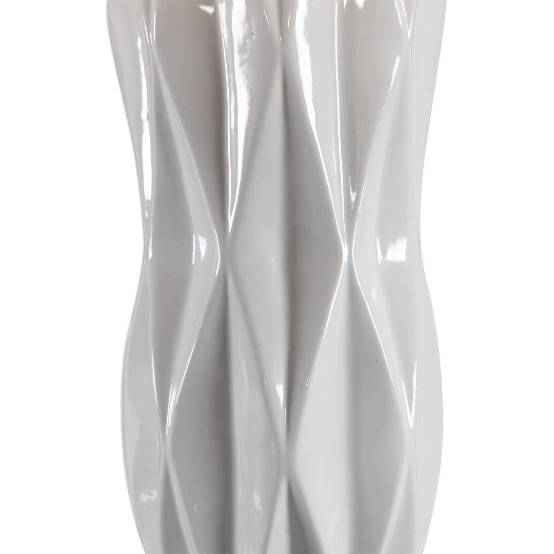 MALENA GLOSSY WHITE TABLE LAMP - AmericanHomeFurniture