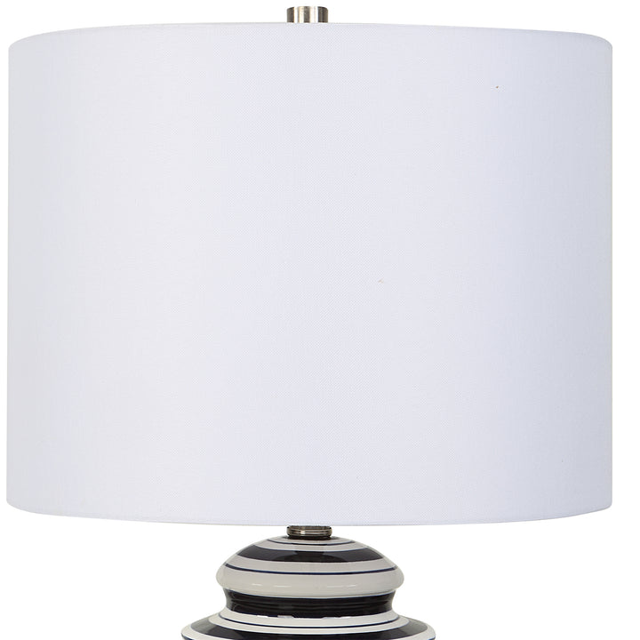 JAQUELIN TABLE LAMP
