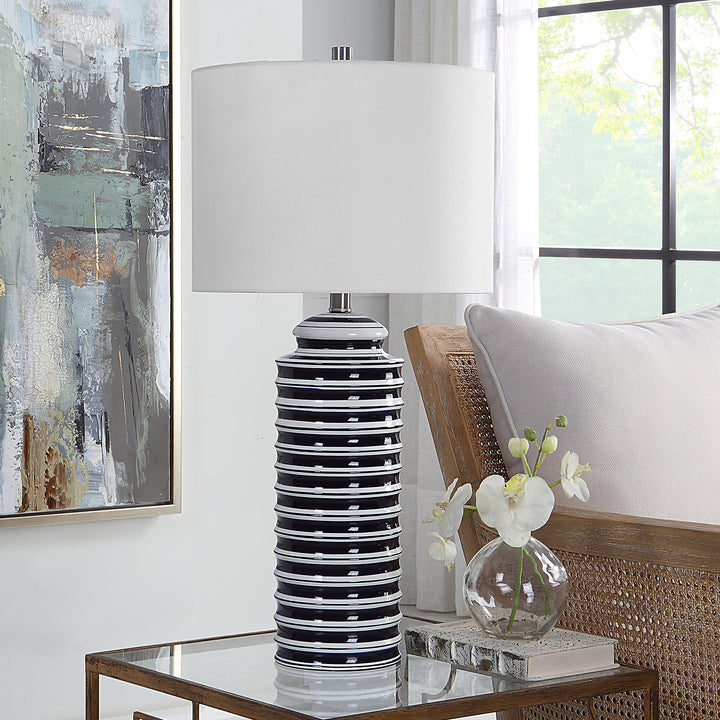 JAQUELIN TABLE LAMP