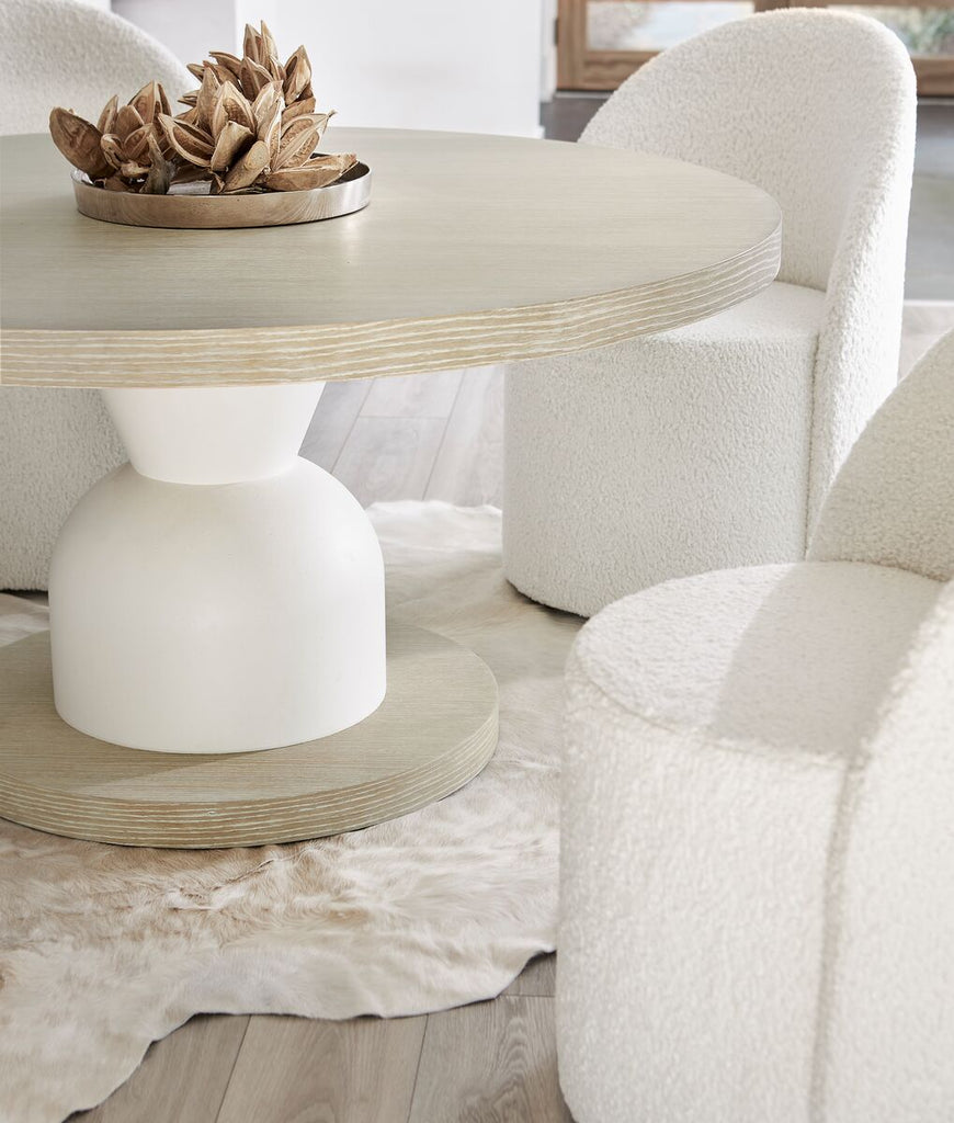 SOLARIA DINING TABLE