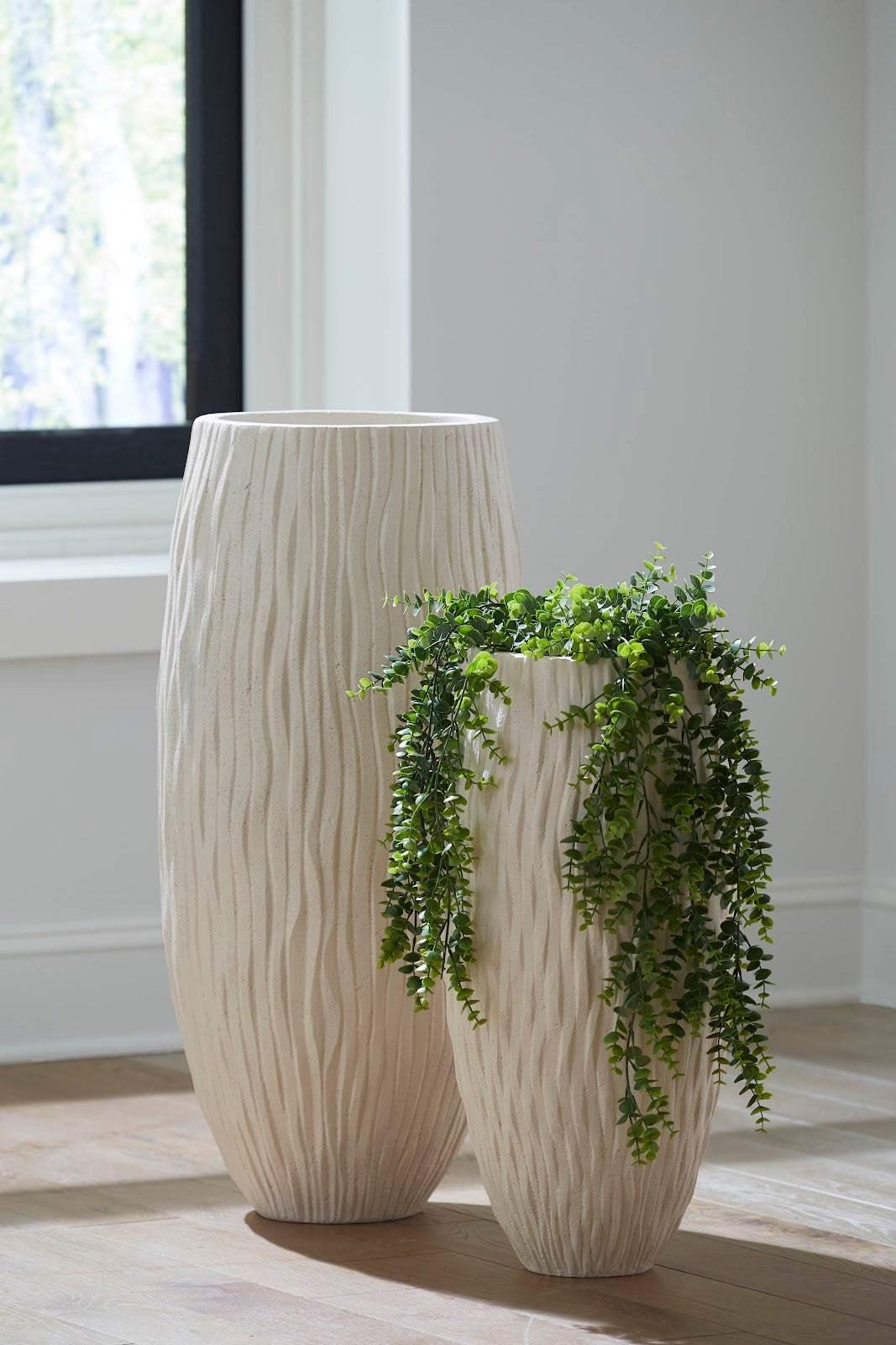 Phillips Collection Rucco Planter, SM PLANTERS