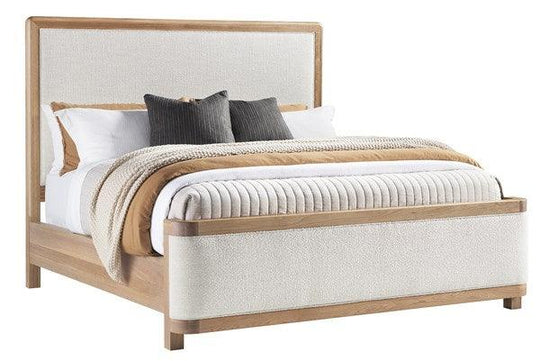Vanguard Furniture Form Bed BEDS