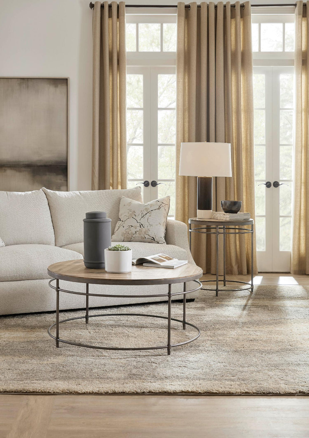 American Home Furniture | Hooker Furniture - St. Armand Round Cocktail Table