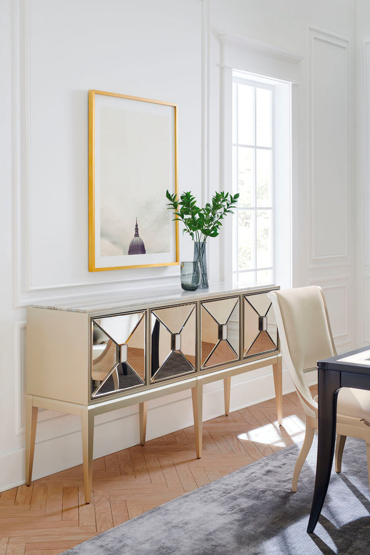 SPARKLING PERSONALITY CONSOLE