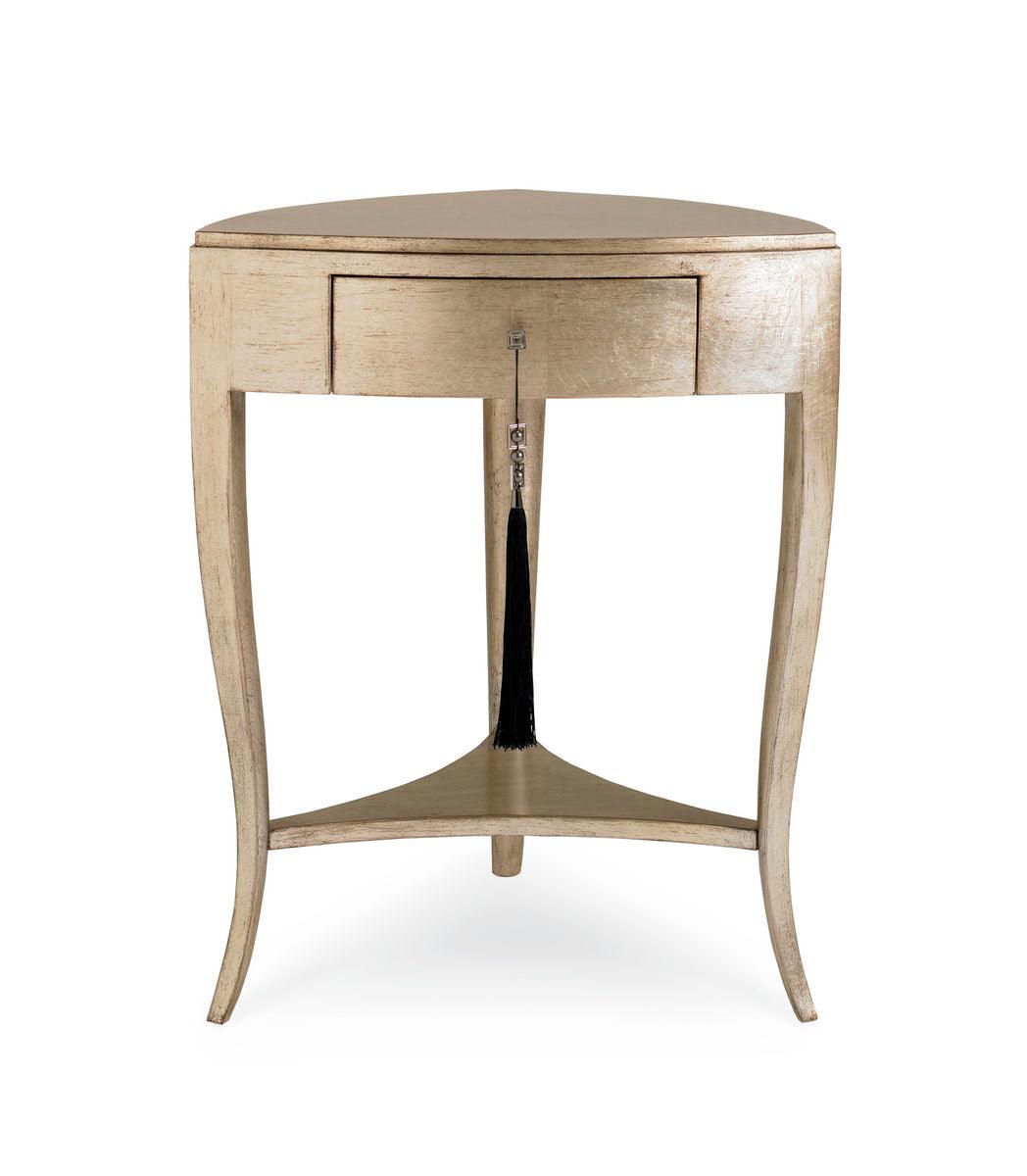 Tres Tres Chic Accent Table