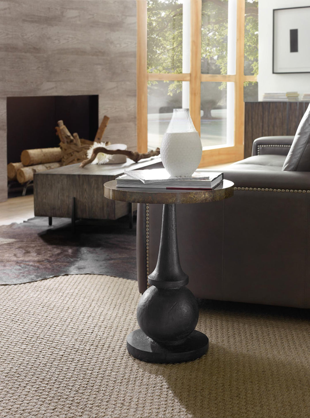 American Home Furniture | Hooker Furniture - Curata Accent Table