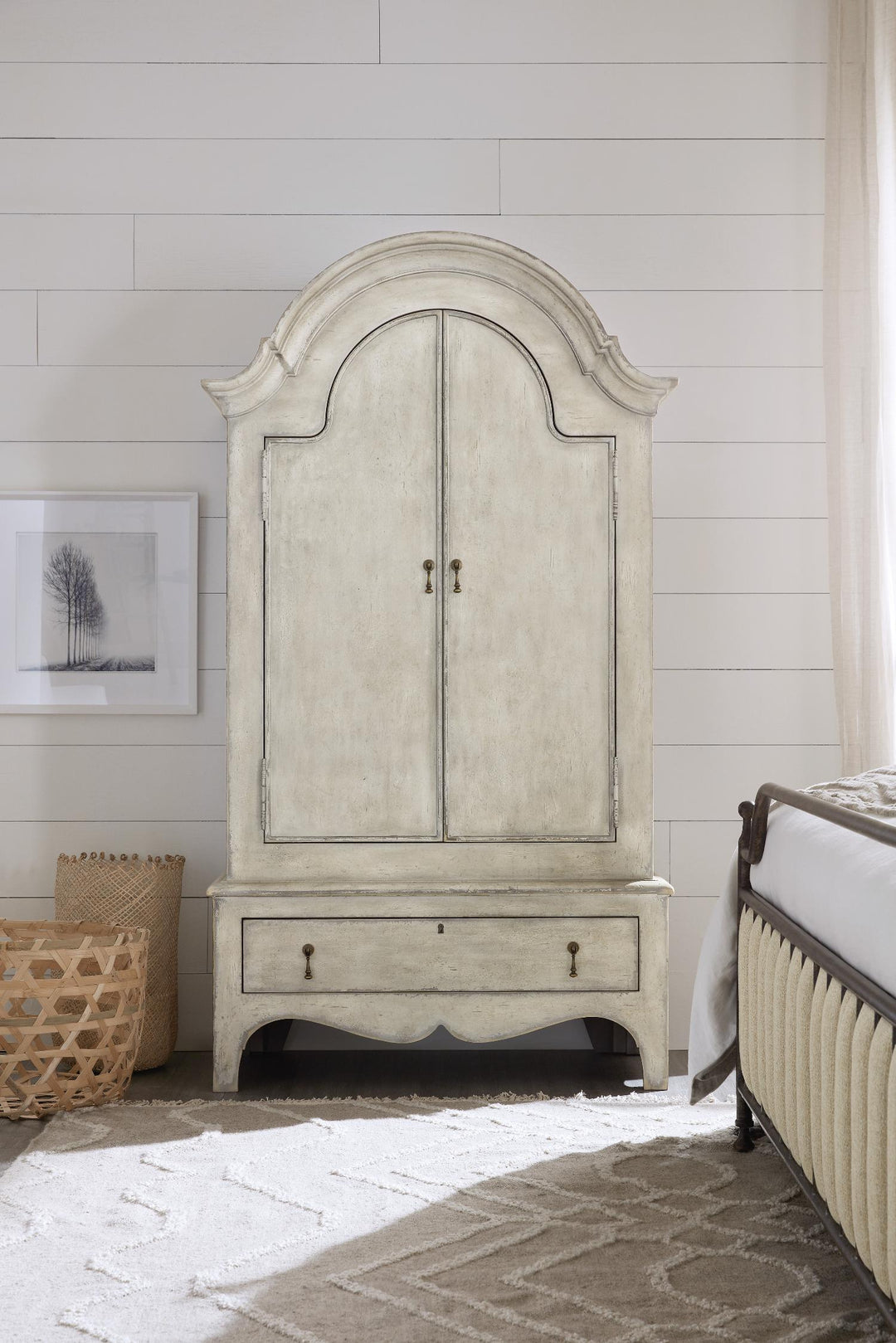 American Home Furniture | Hooker Furniture - Ciao Bella Wardrobe