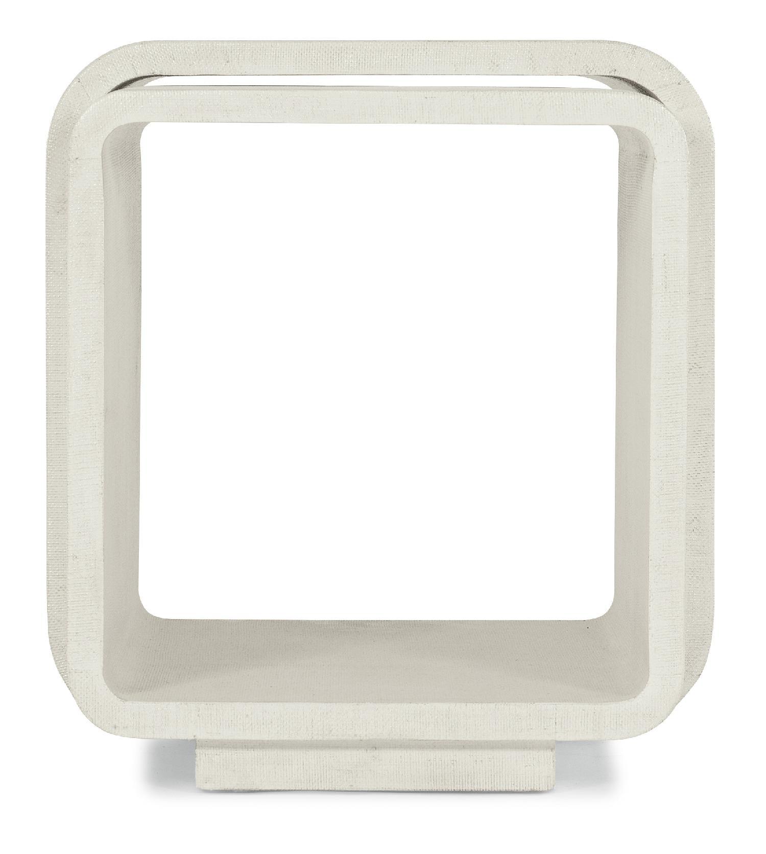 Ivory/24.00 X 26.00 X 25.00