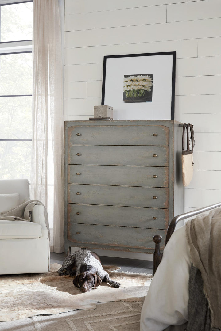 American Home Furniture | Hooker Furniture - Ciao Bella Six-Drawer Chest- Speckled Gray