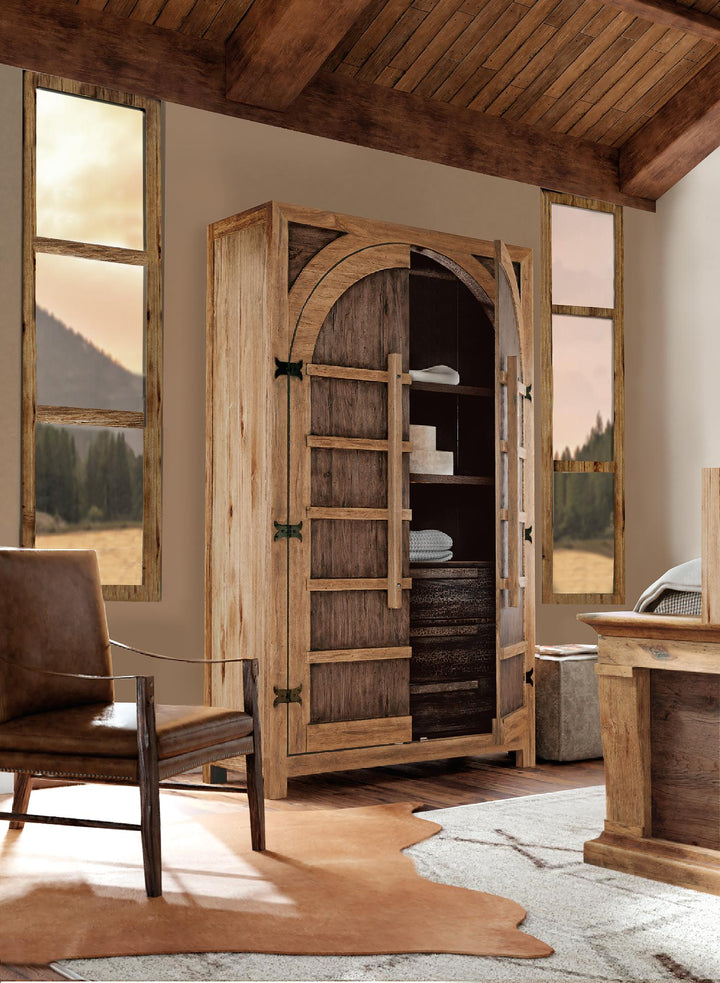 American Home Furniture | Hooker Furniture - Big Sky Wardrobe