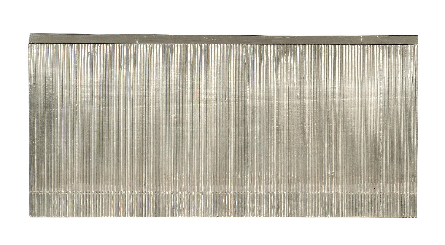 Silver/38.00 X 18.00 X 34.00