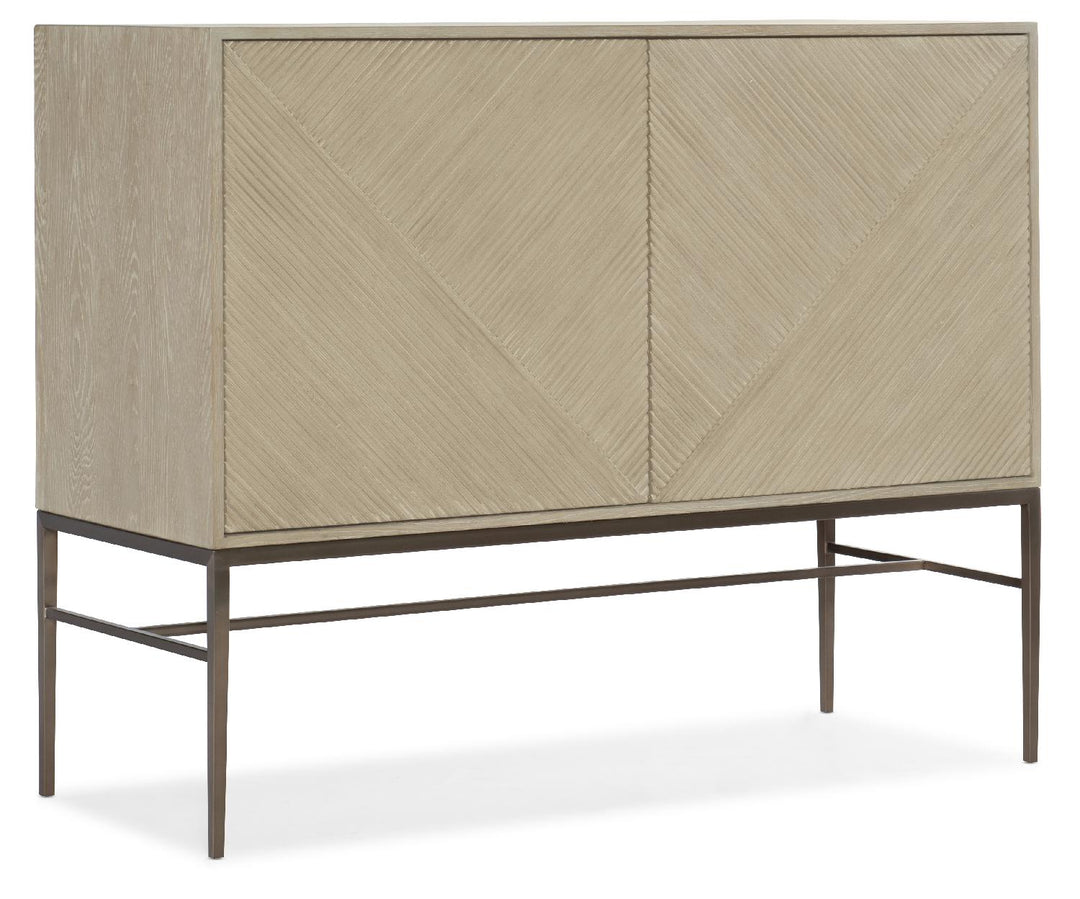 American Home Furniture | Hooker Furniture - Cascade Credenza 2 Doors