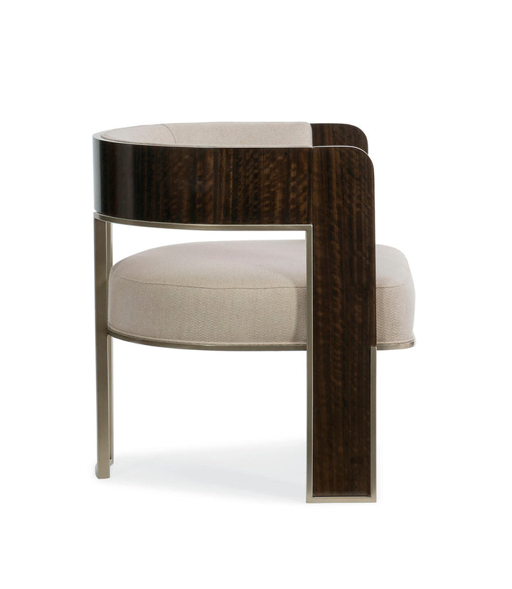 STREAMLINER CHAIR BEIGE