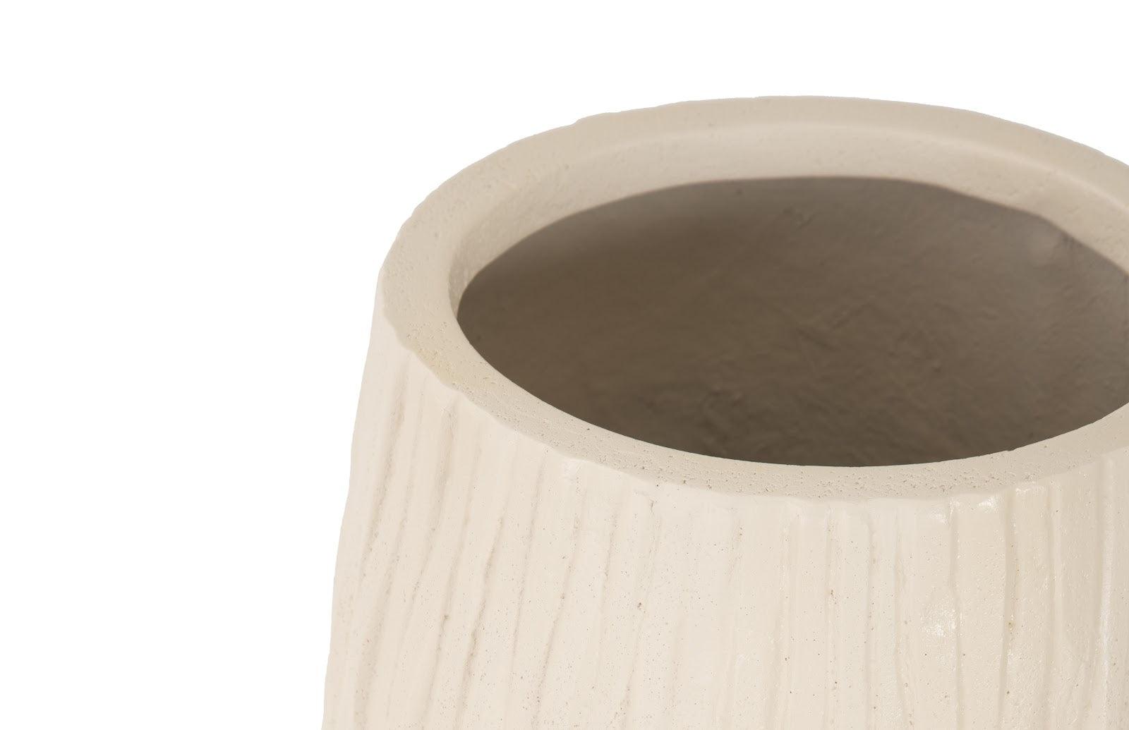 Rucco Planter, MD - Thumbnail 3