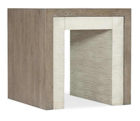 Grey/24.00 X 26.00 X 25.25