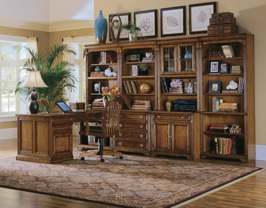 American Home Furniture | Hooker Furniture - Brookhaven Tilt Swivel Chair