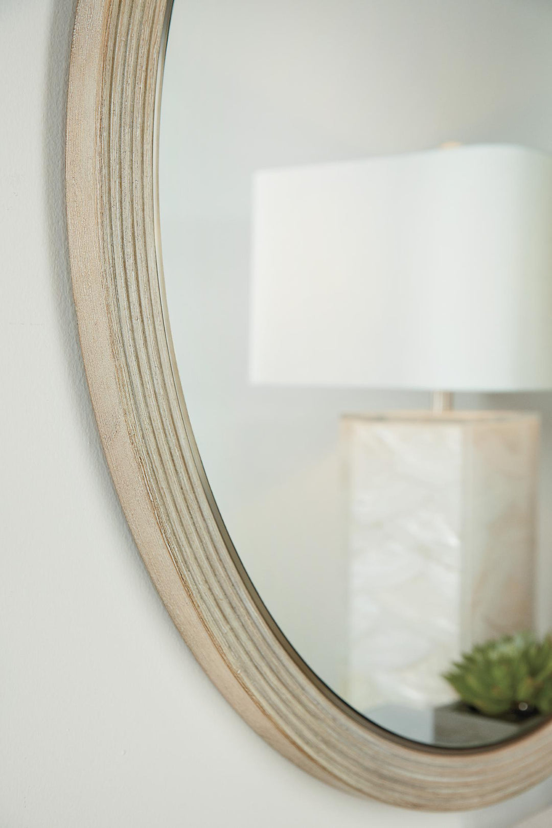 American Home Furniture | Hooker Furniture - Cascade Round Mirror