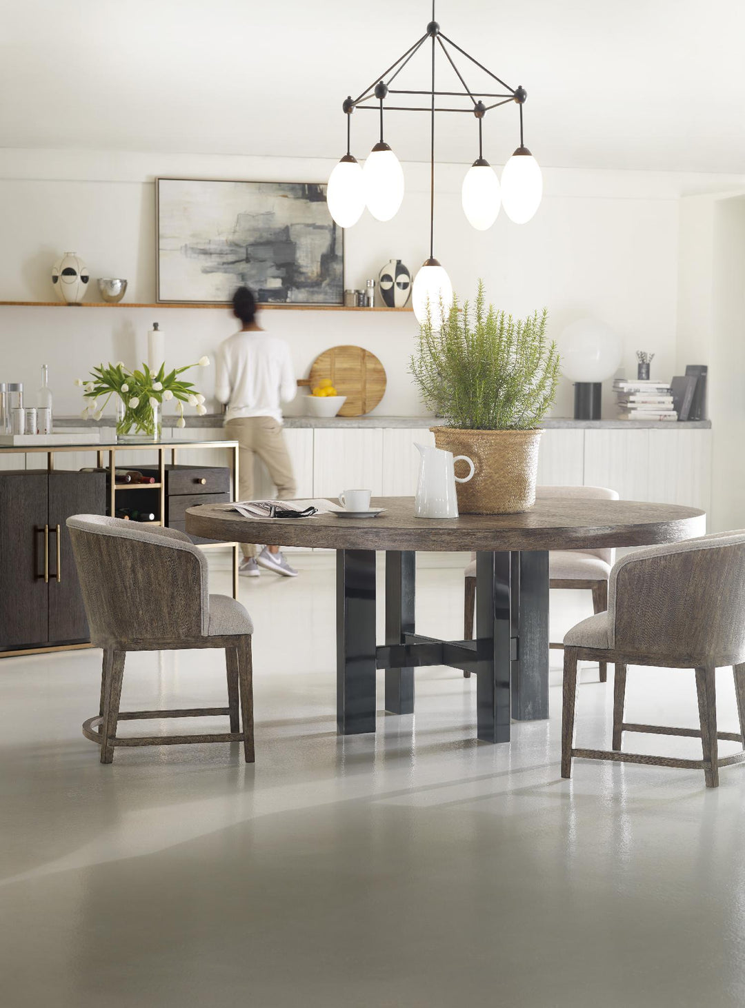 American Home Furniture | Hooker Furniture - Curata 72in Round Dining Table